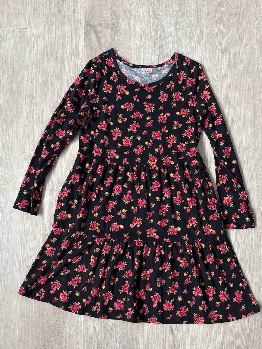 Old Navy Girls Black Floral Print Tiered Swing Dress Size 8 Long Sleeve Dress
